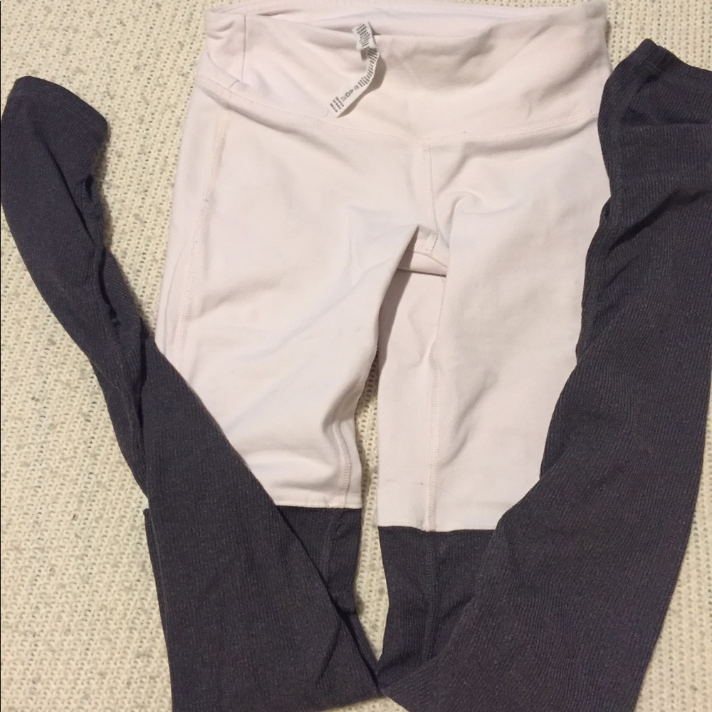 Alo yoga goddess legging light pink / dark gray XS